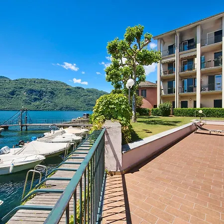 Domus Lario's Lake, Pool And View Apartment *